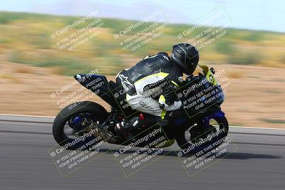 media/Apr-30-2023-CRA (Sun) [[020fcf5d43]]/Race 14-400 Expert-Amateur Superbike/